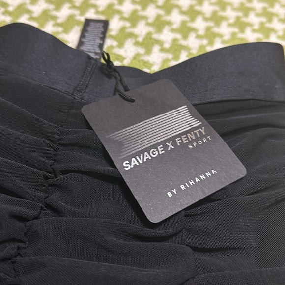 NWT SAVAGE X FENTY RUCHE HOUR HIGH-WAIST MESH LEGGING - Picture 10 of 12